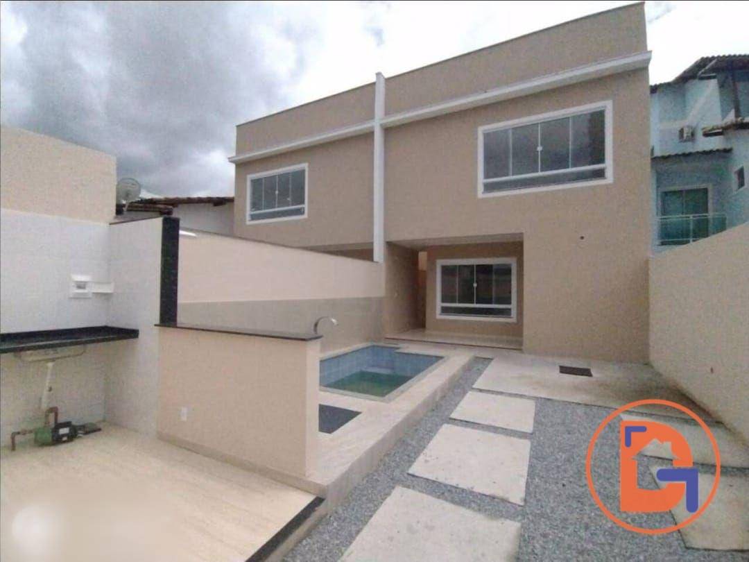 Casa à venda com 4 quartos, 180m² - Foto 2