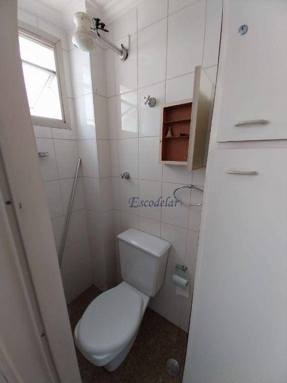 Apartamento à venda com 3 quartos, 136m² - Foto 28