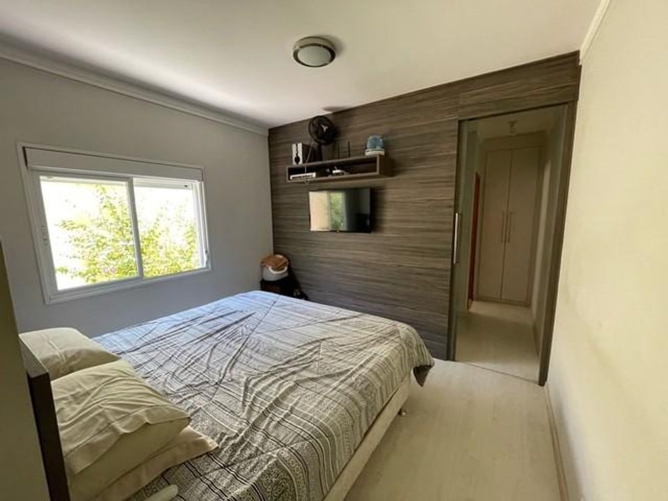 Casa de Condomínio à venda com 3 quartos, 200m² - Foto 2