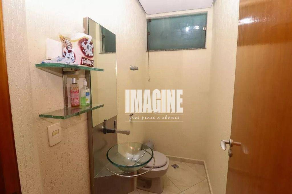 Sobrado à venda com 3 quartos, 350m² - Foto 16