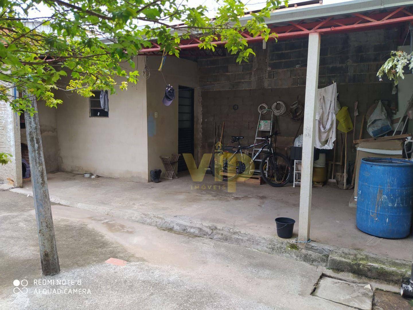 Casa à venda com 3 quartos, 140m² - Foto 2