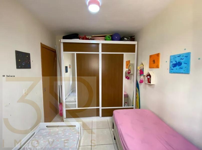 Apartamento à venda com 2 quartos, 69m² - Foto 3