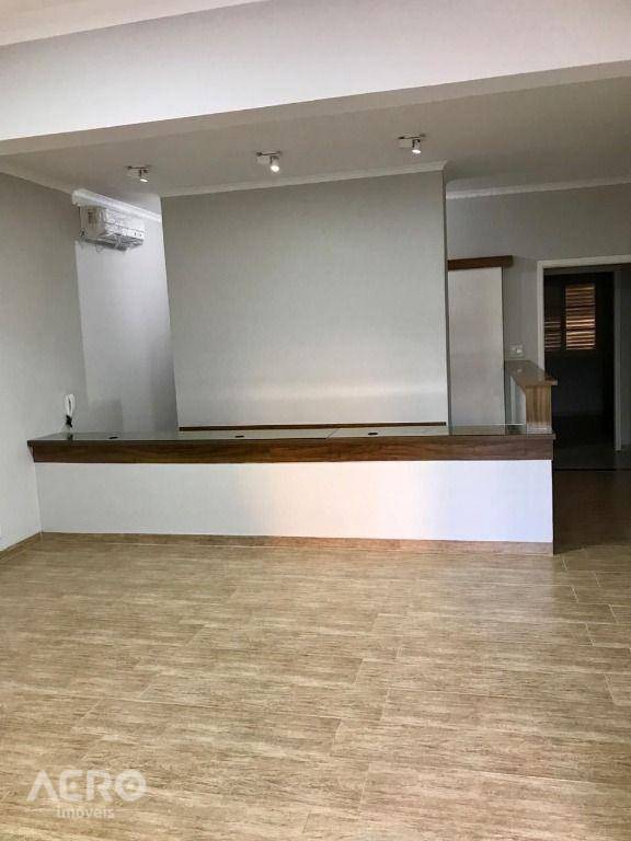 Prédio Inteiro para alugar, 163m² - Foto 2