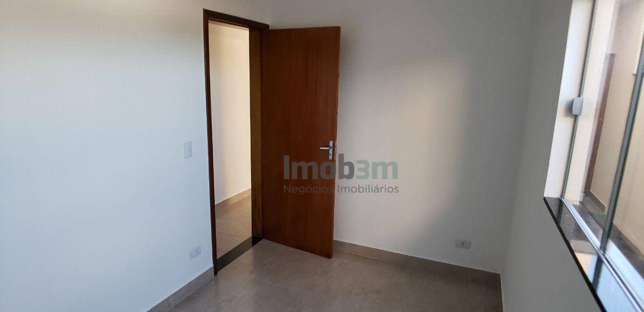 Casa à venda com 2 quartos, 73m² - Foto 10