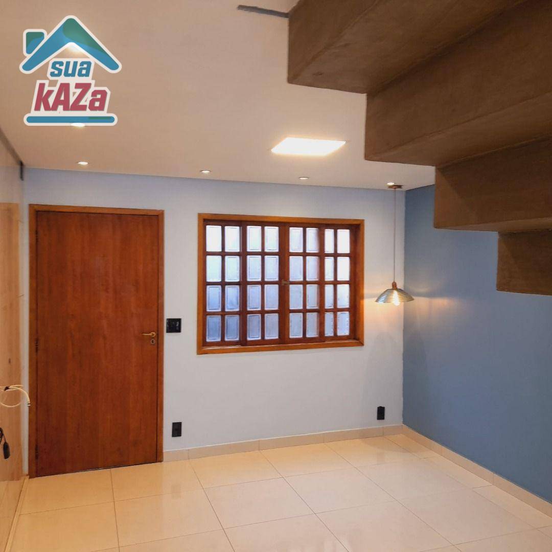 Sobrado à venda com 2 quartos, 100m² - Foto 4