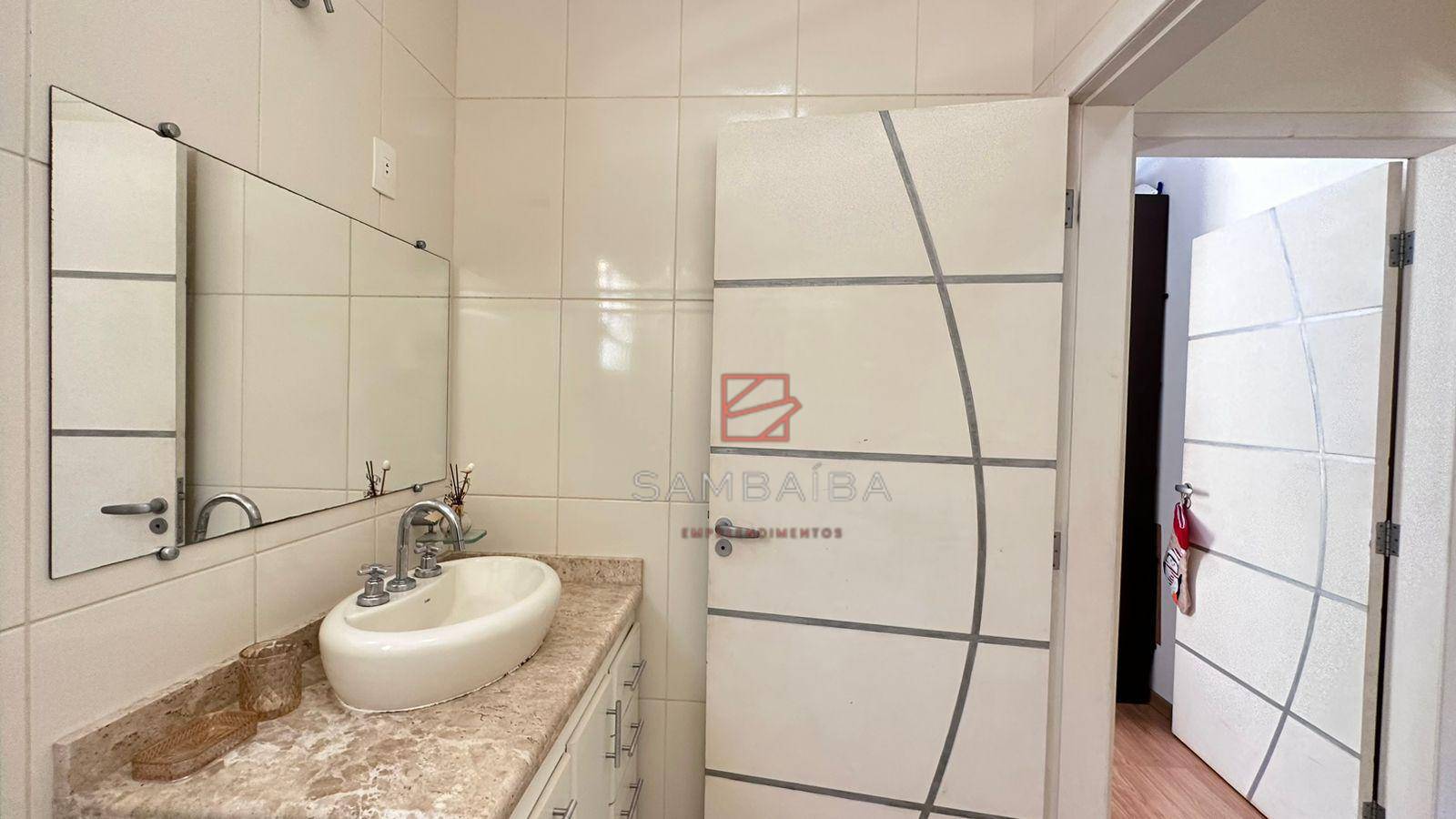 Casa de Condomínio à venda com 3 quartos, 215m² - Foto 20