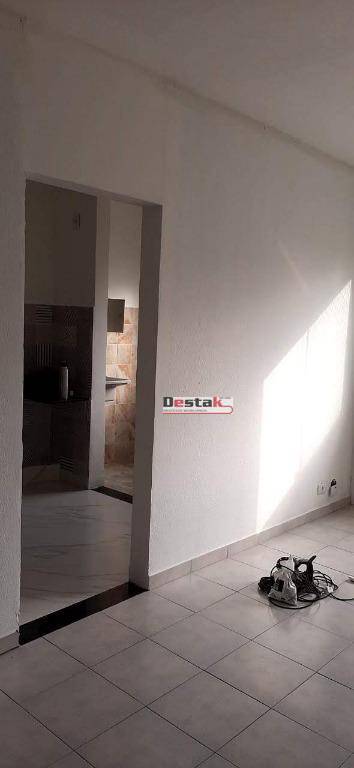 Apartamento à venda com 2 quartos, 59m² - Foto 1