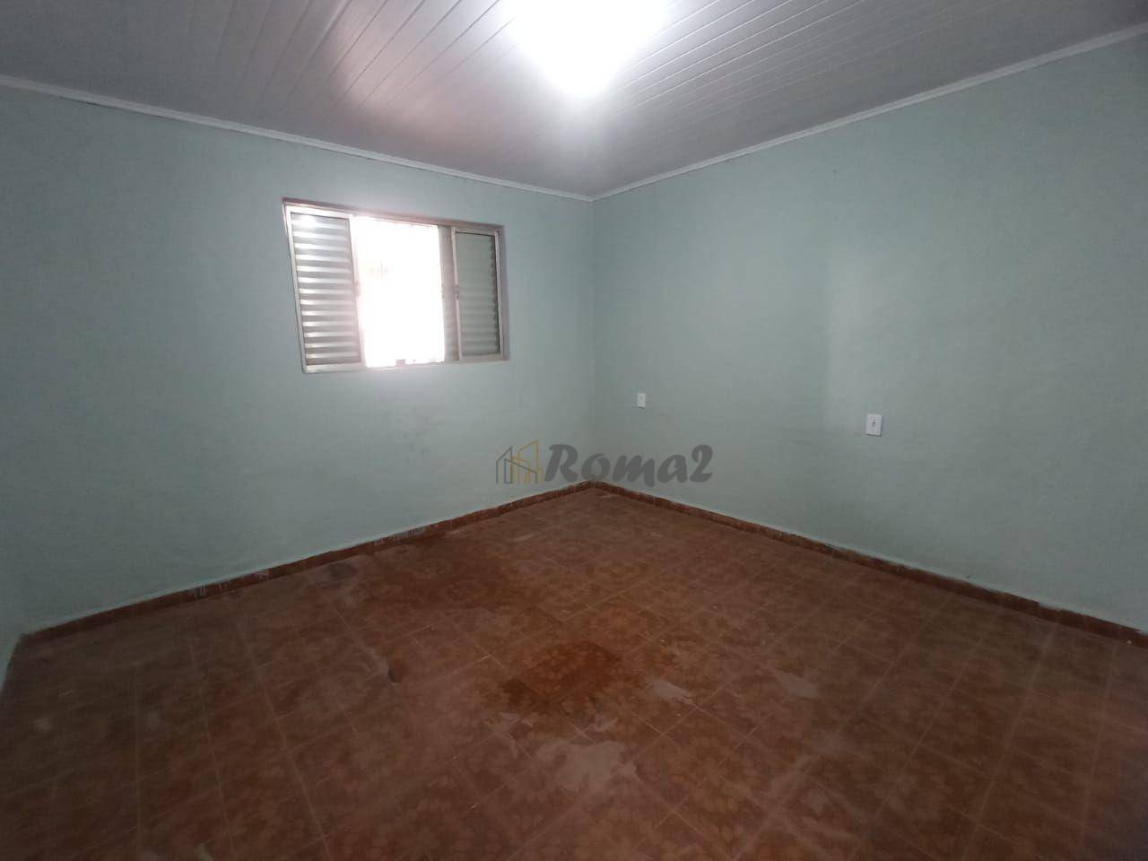 Casa para alugar com 2 quartos, 1M2 - Foto 9