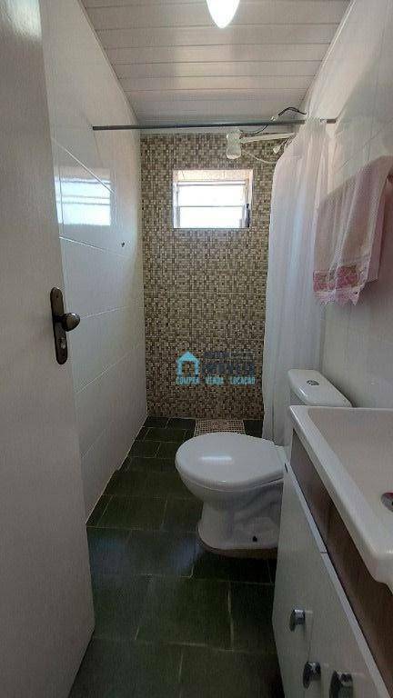 Casa à venda com 3 quartos, 225M2 - Foto 13