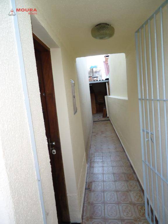 Sobrado à venda com 2 quartos, 100m² - Foto 3