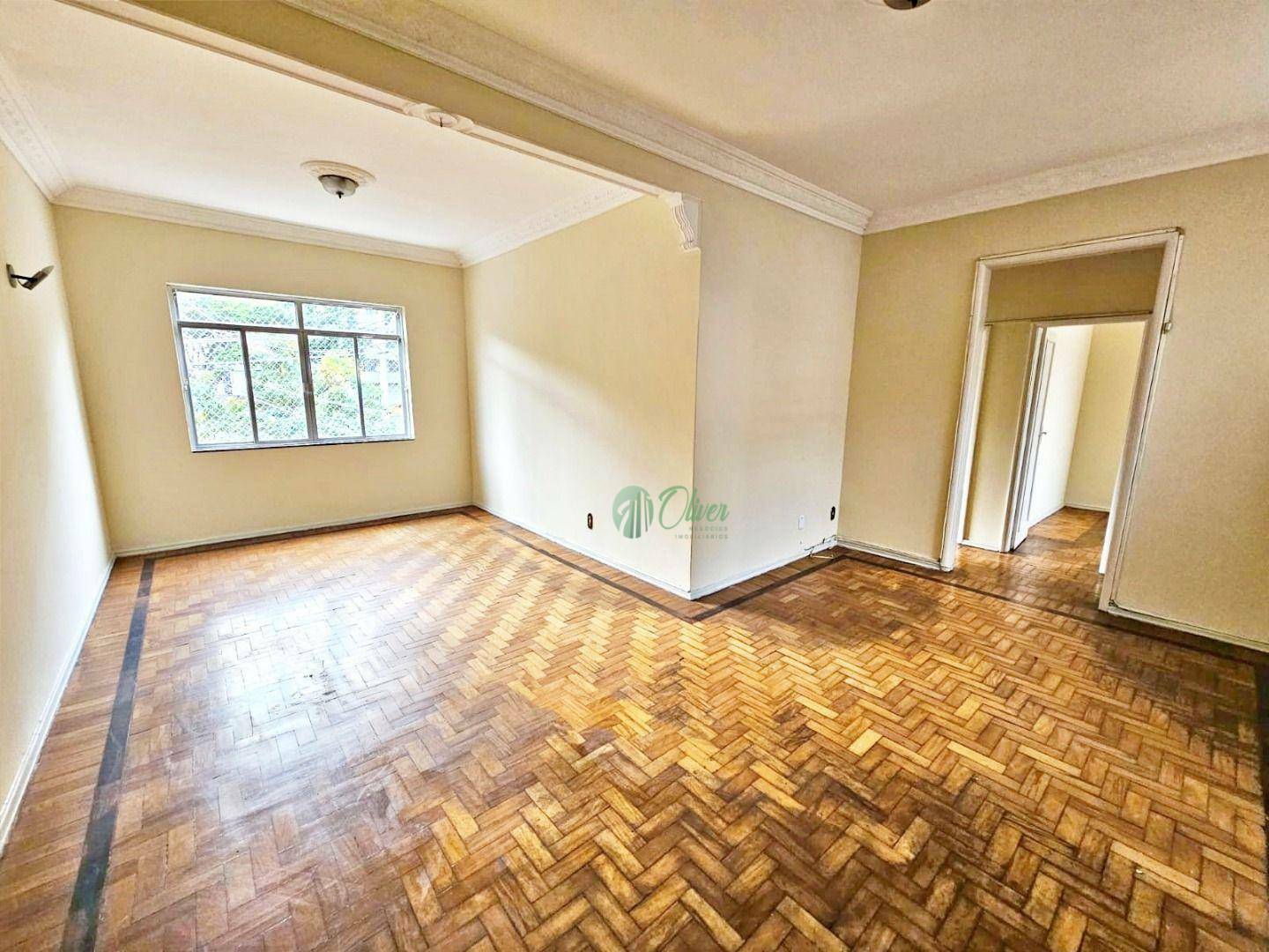 Apartamento à venda com 3 quartos, 90m² - Foto 1