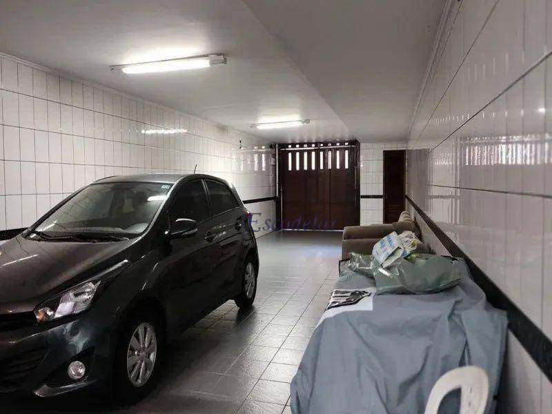 Sobrado à venda com 4 quartos, 240m² - Foto 14