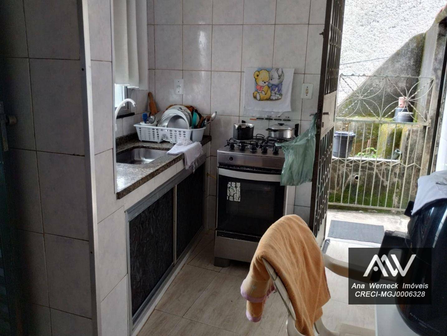 Casa à venda com 3 quartos, 53m² - Foto 12