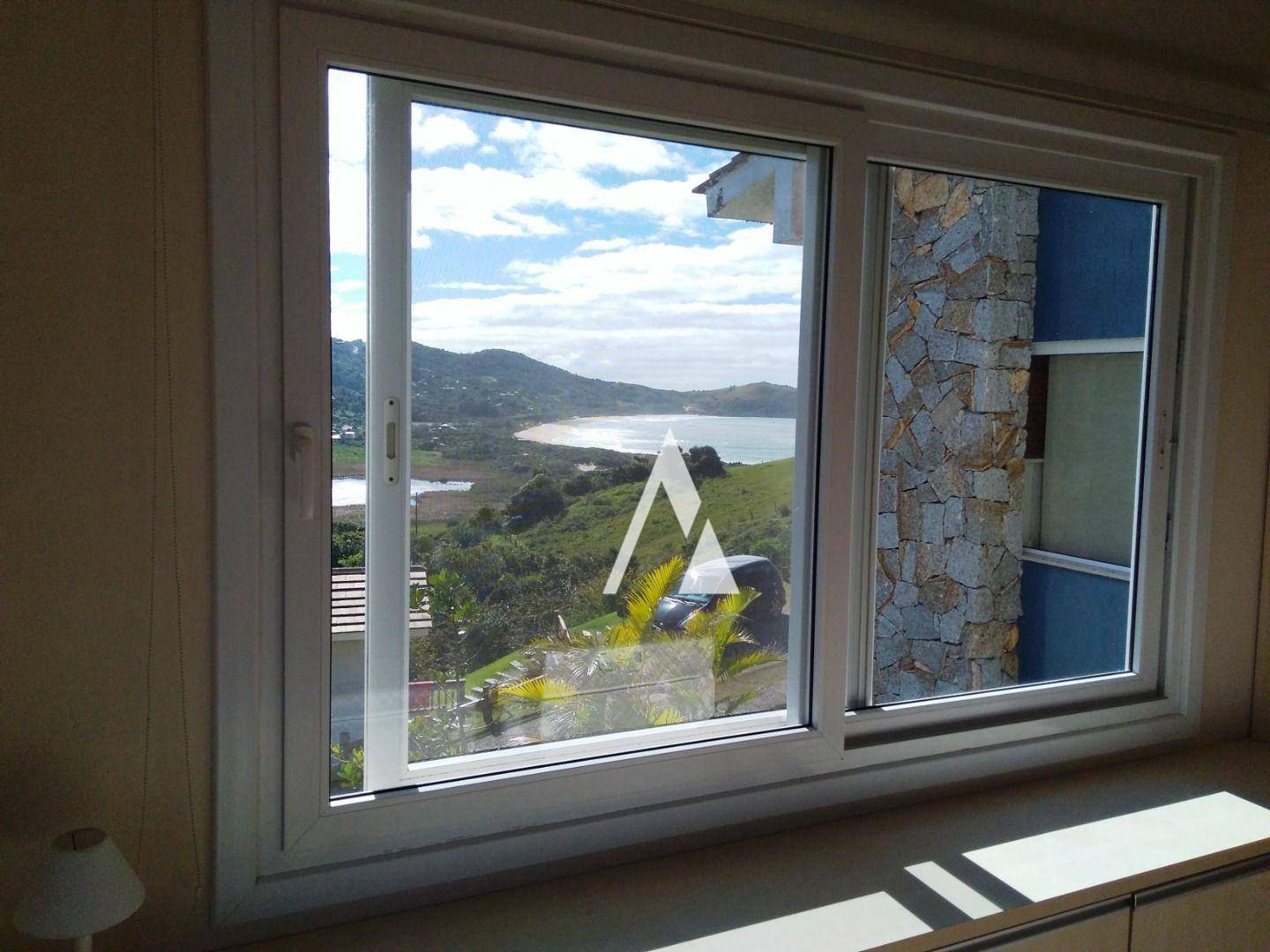 Casa à venda com 4 quartos, 228m² - Foto 12
