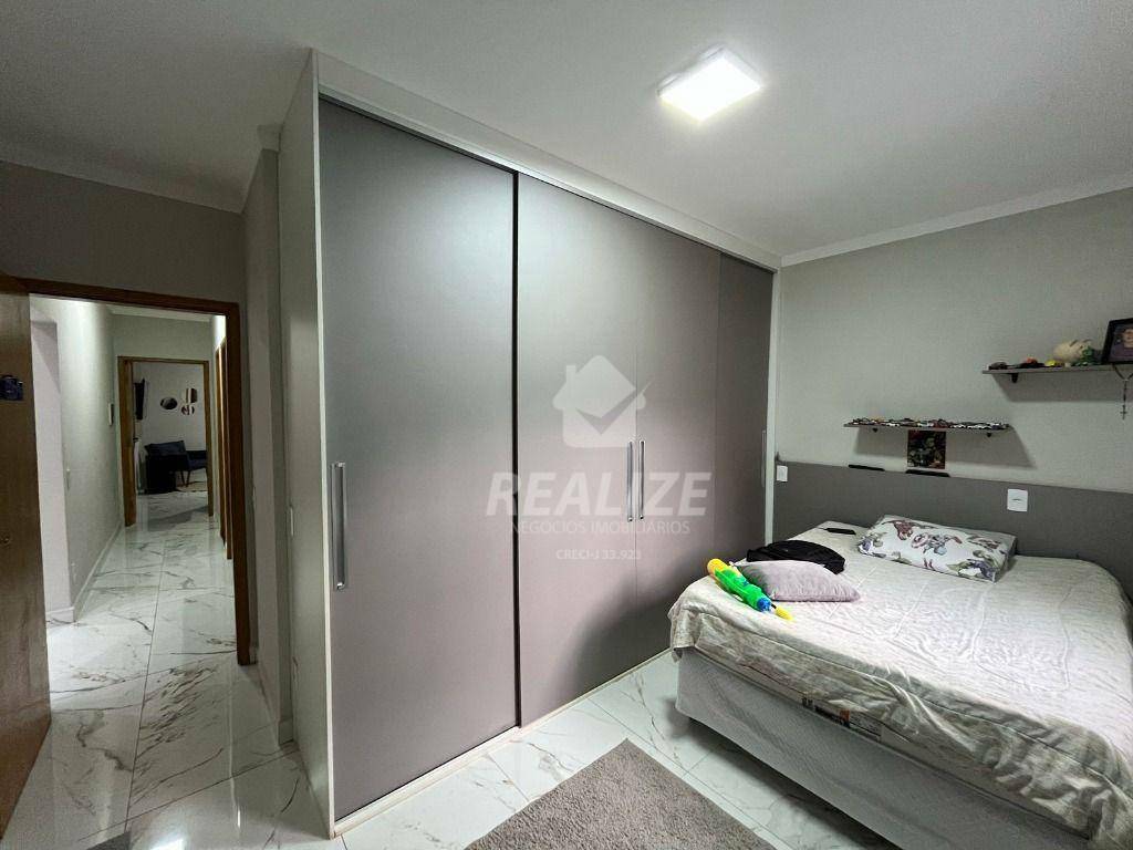 Casa à venda com 3 quartos, 210m² - Foto 41