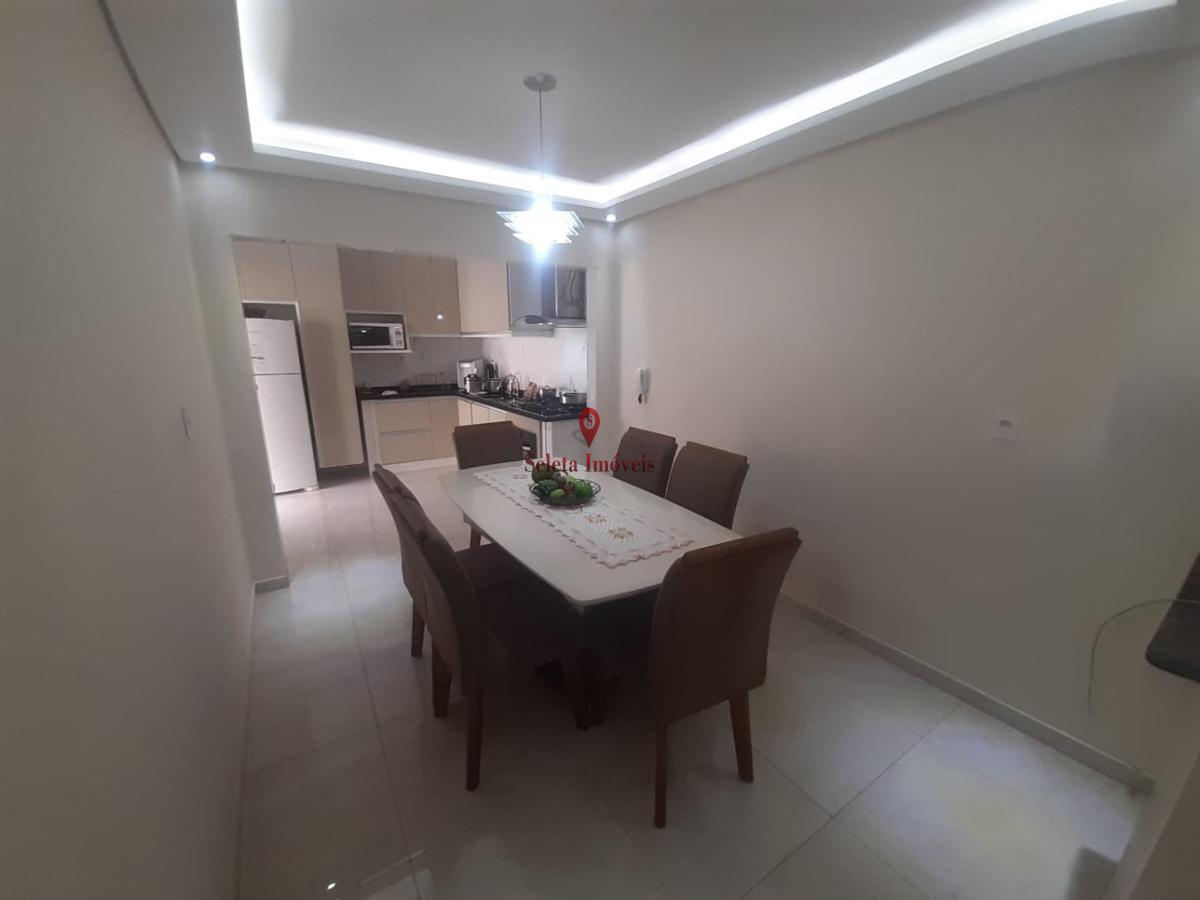 Casa à venda com 3 quartos, 180m² - Foto 13