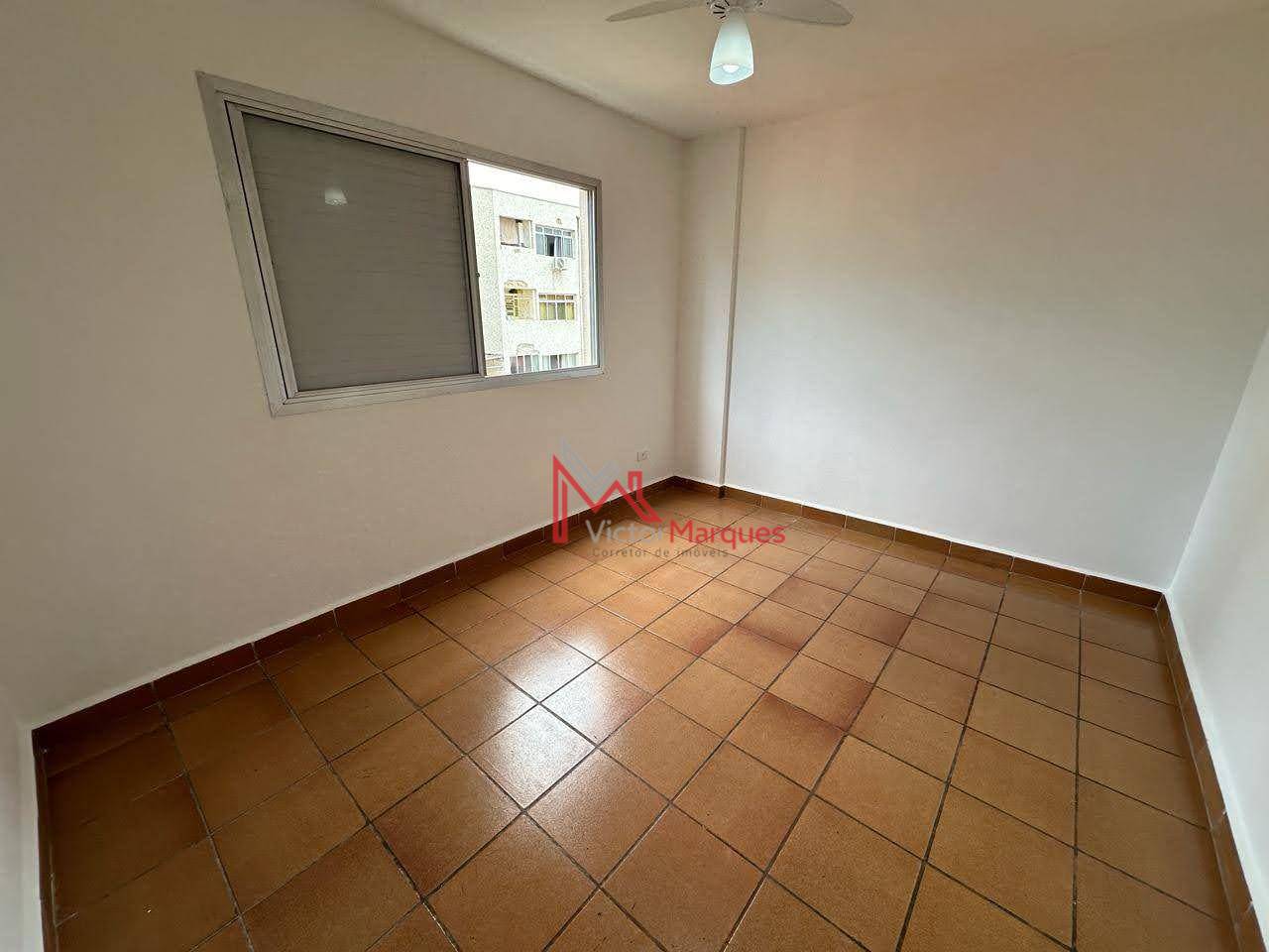 Apartamento à venda com 1 quarto, 42m² - Foto 11