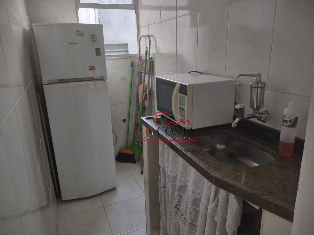 Apartamento à venda com 1 quarto, 32m² - Foto 13