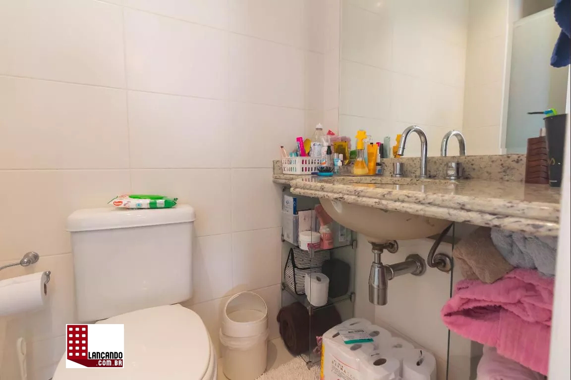 Apartamento à venda com 2 quartos, 100m² - Foto 2