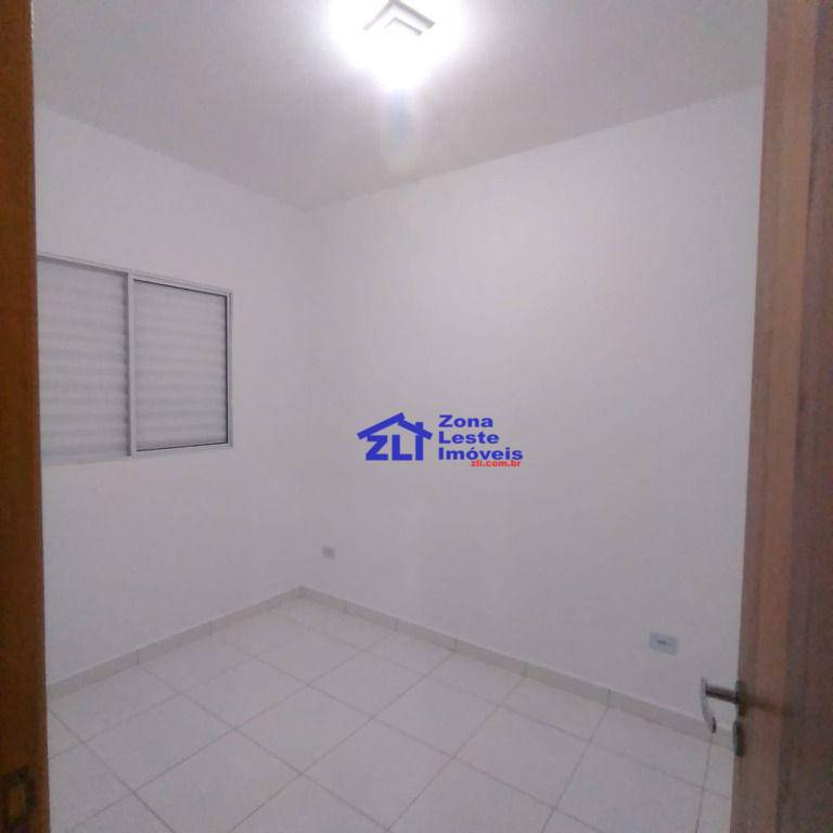 Apartamento à venda com 2 quartos, 40m² - Foto 1