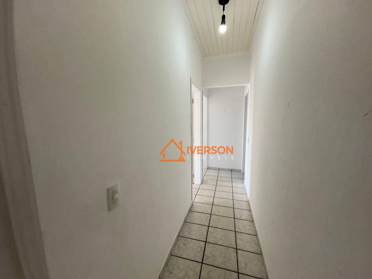 Apartamento para alugar com 2 quartos, 75m² - Foto 5