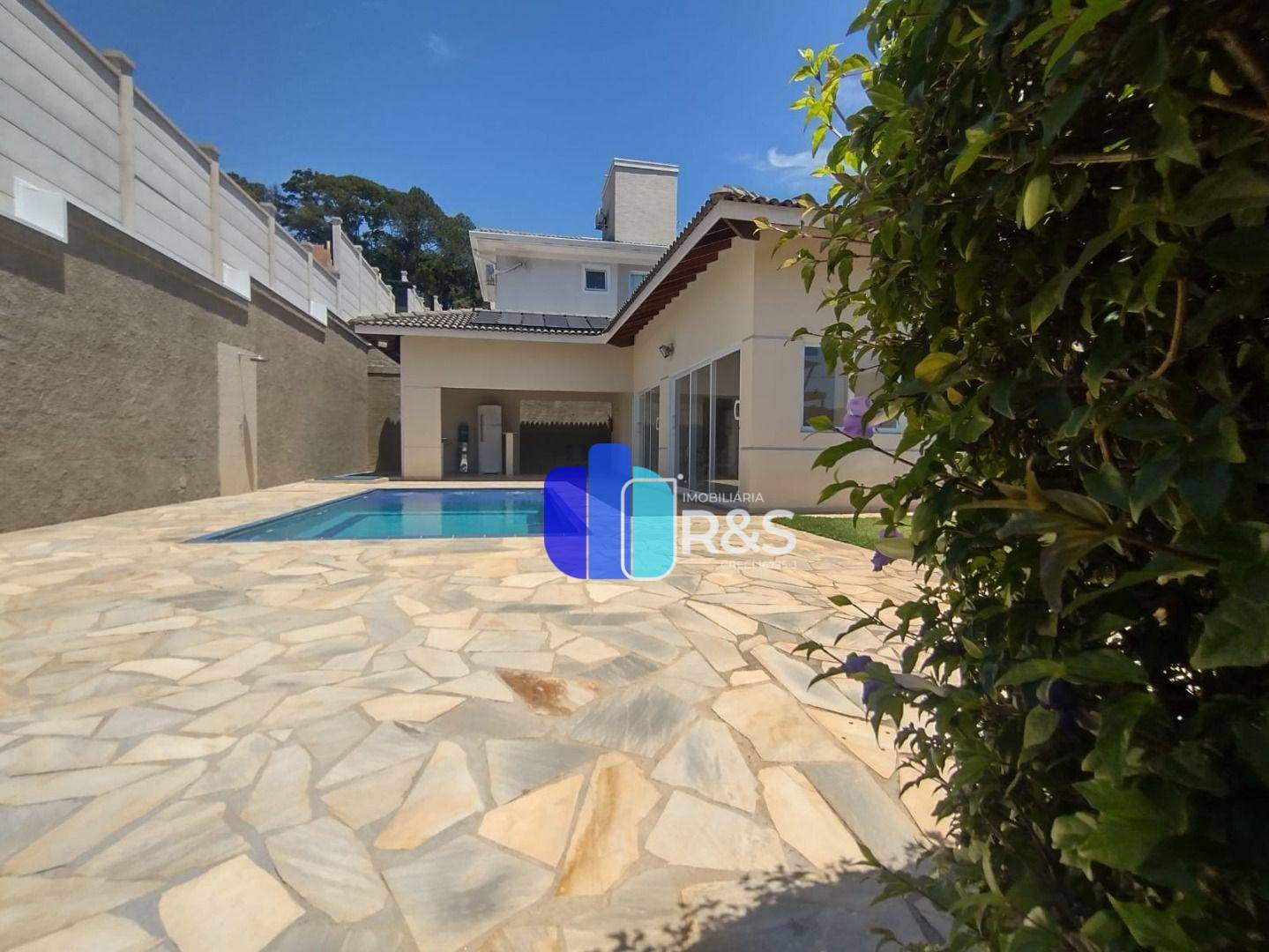 Casa de Condomínio para alugar com 3 quartos, 137m² - Foto 7