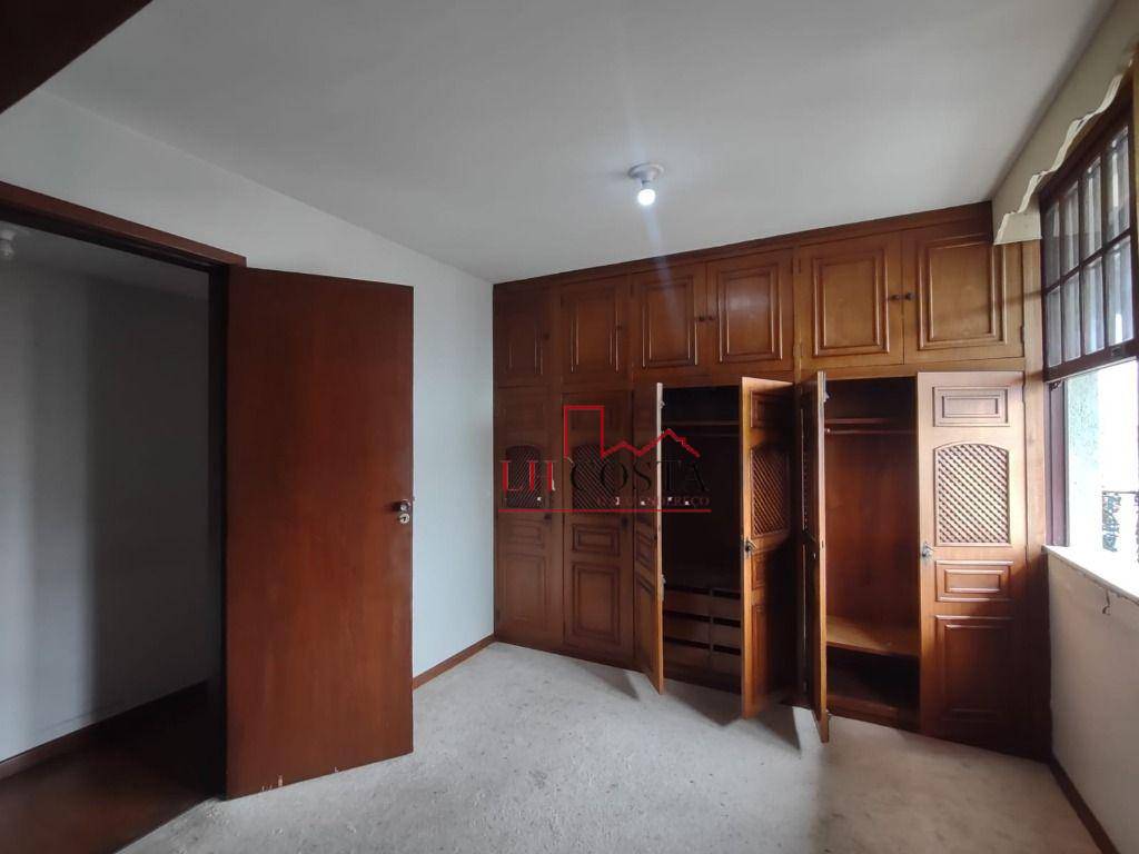 Apartamento à venda com 3 quartos, 140m² - Foto 18