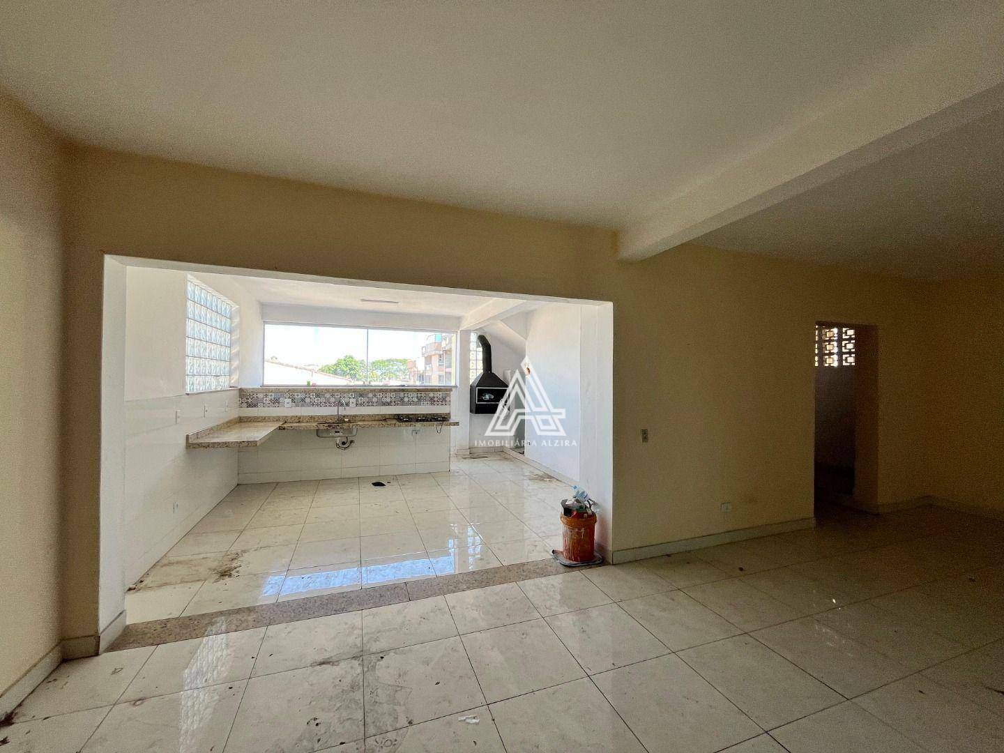 Casa para alugar com 4 quartos, 150m² - Foto 8