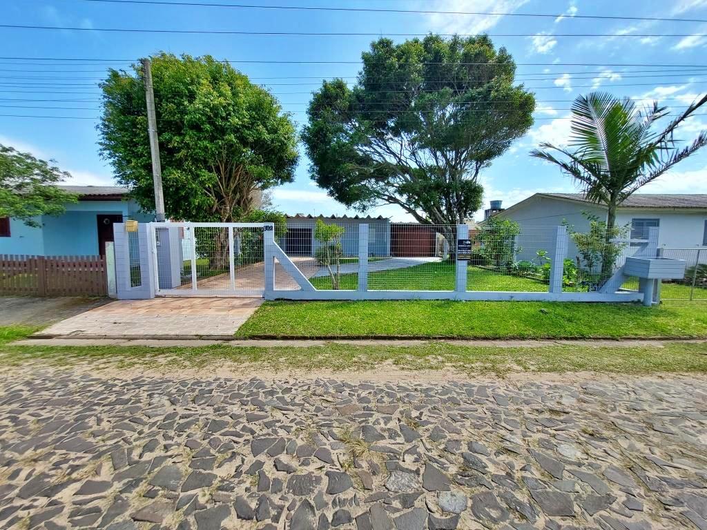 Casa à venda com 3 quartos, 98m² - Foto 4