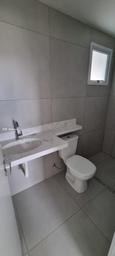 Apartamento à venda com 2 quartos, 65m² - Foto 8