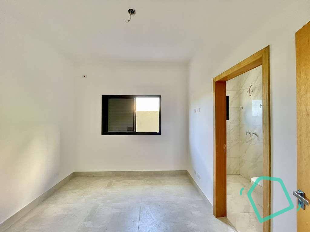 Casa de Condomínio à venda com 3 quartos, 230m² - Foto 25