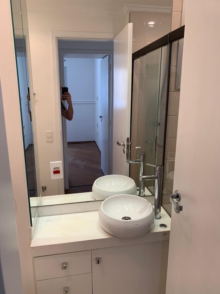 Apartamento à venda com 2 quartos, 66m² - Foto 13