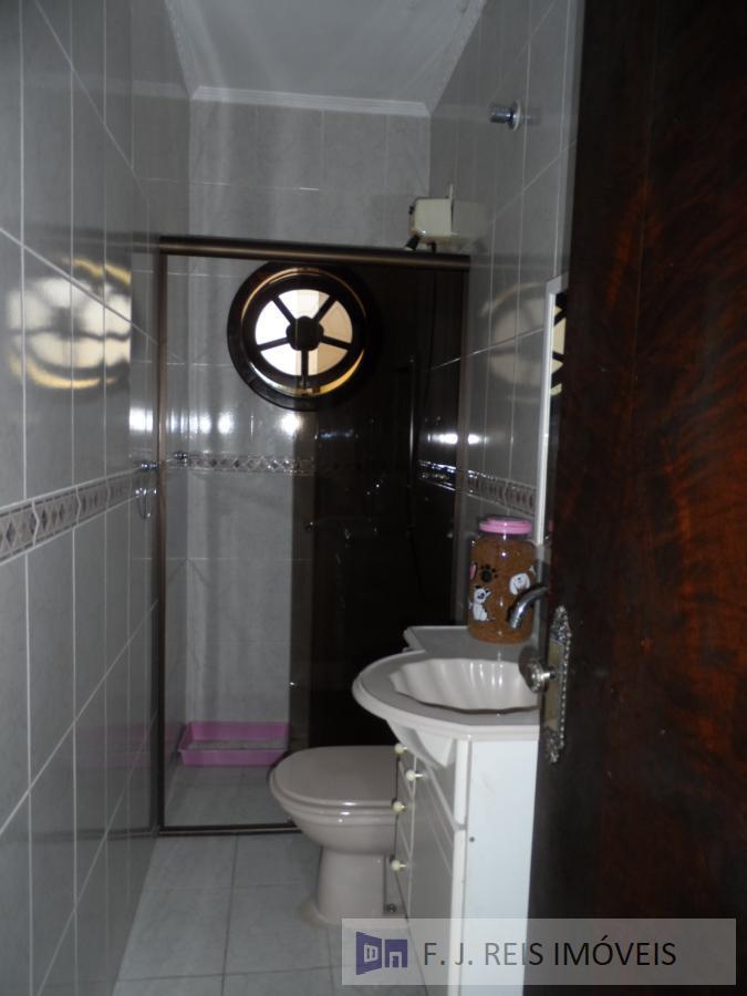 Sobrado à venda com 4 quartos, 420m² - Foto 26