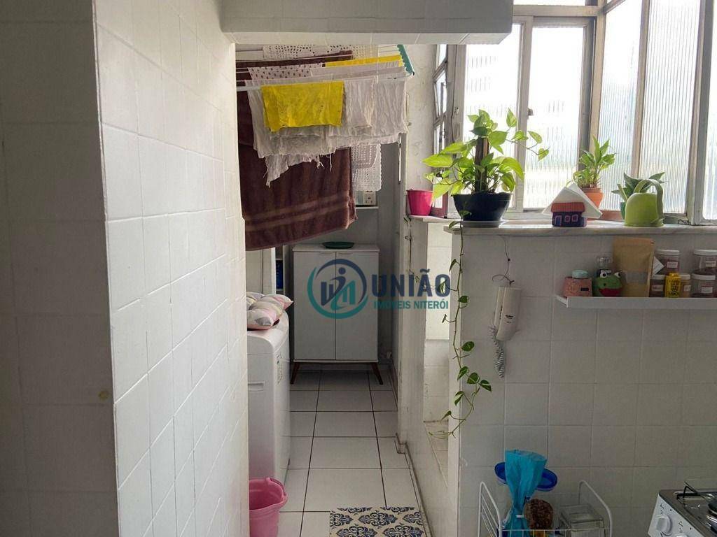 Apartamento à venda com 3 quartos, 75m² - Foto 5