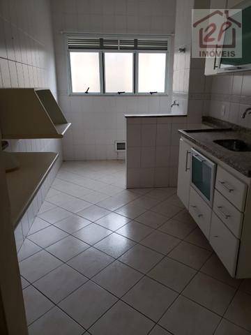 Apartamento à venda com 2 quartos, 59m² - Foto 5