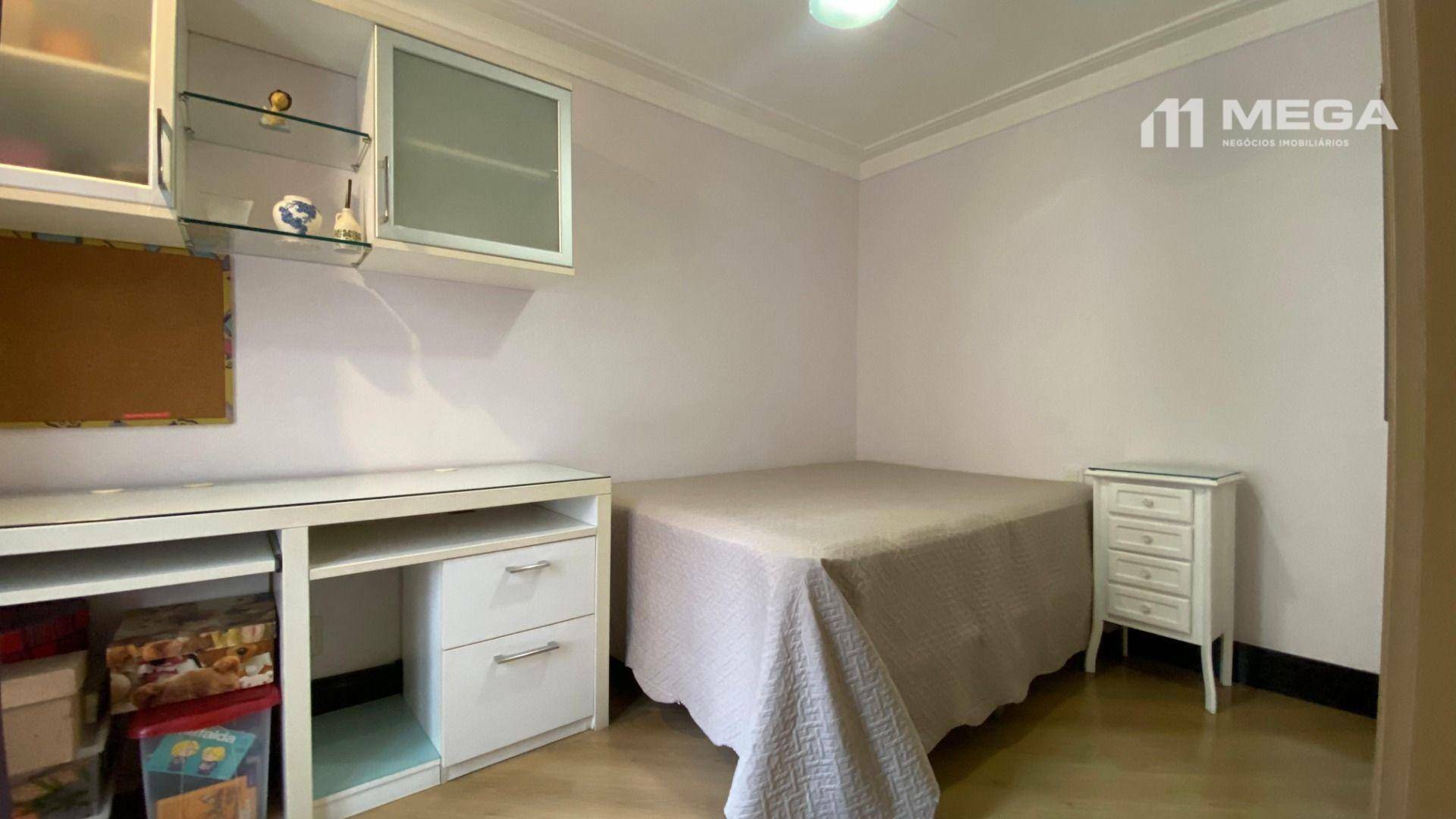 Apartamento à venda com 4 quartos, 250m² - Foto 15