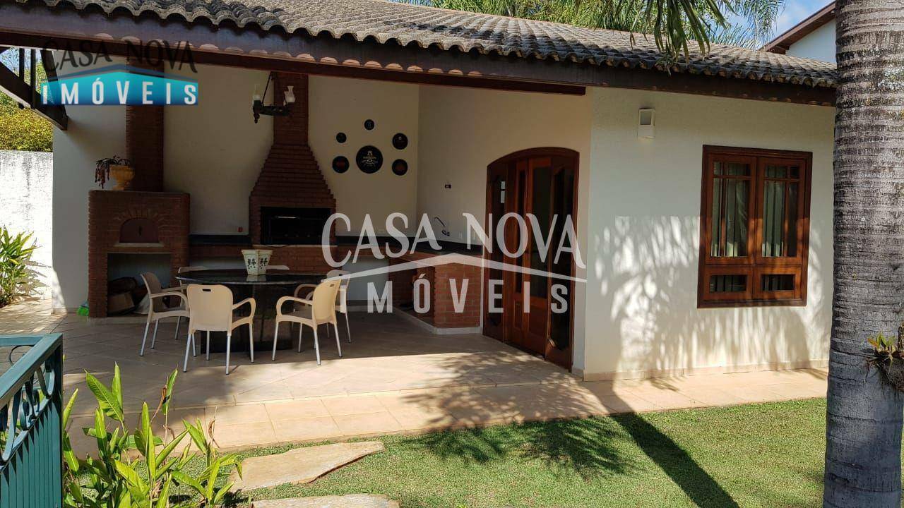 Casa de Condomínio para alugar com 4 quartos, 340m² - Foto 16