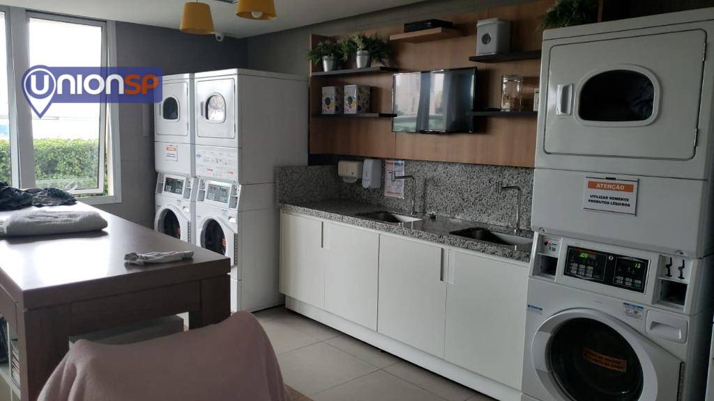 Apartamento à venda com 1 quarto, 43m² - Foto 12