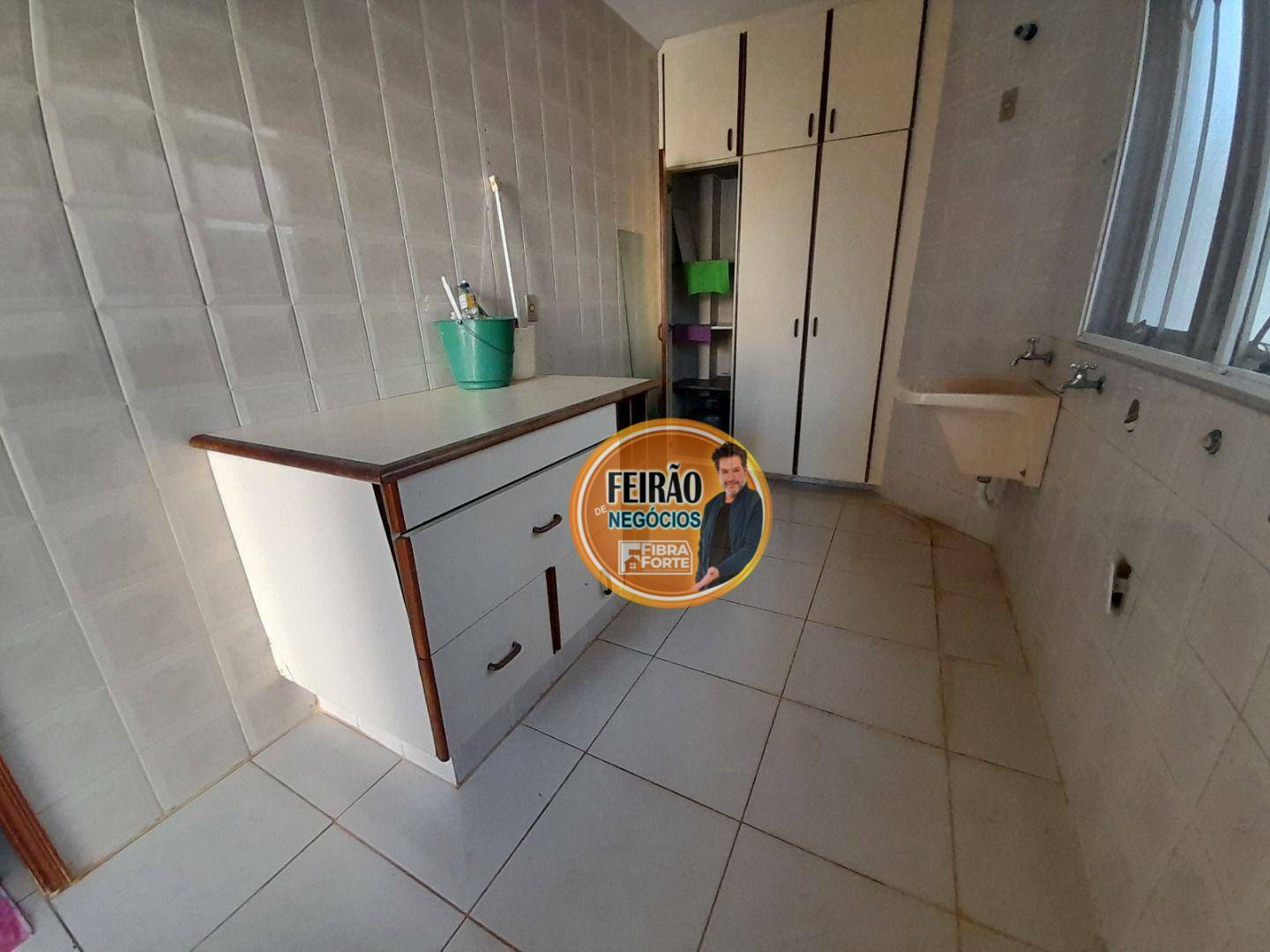 Casa de Condomínio à venda com 5 quartos, 290m² - Foto 42