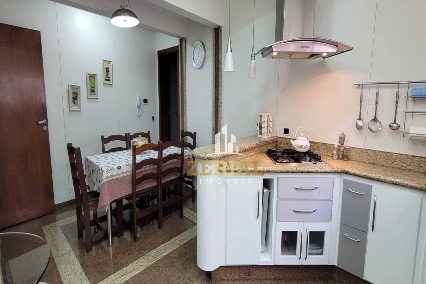 Apartamento à venda com 3 quartos, 224m² - Foto 9