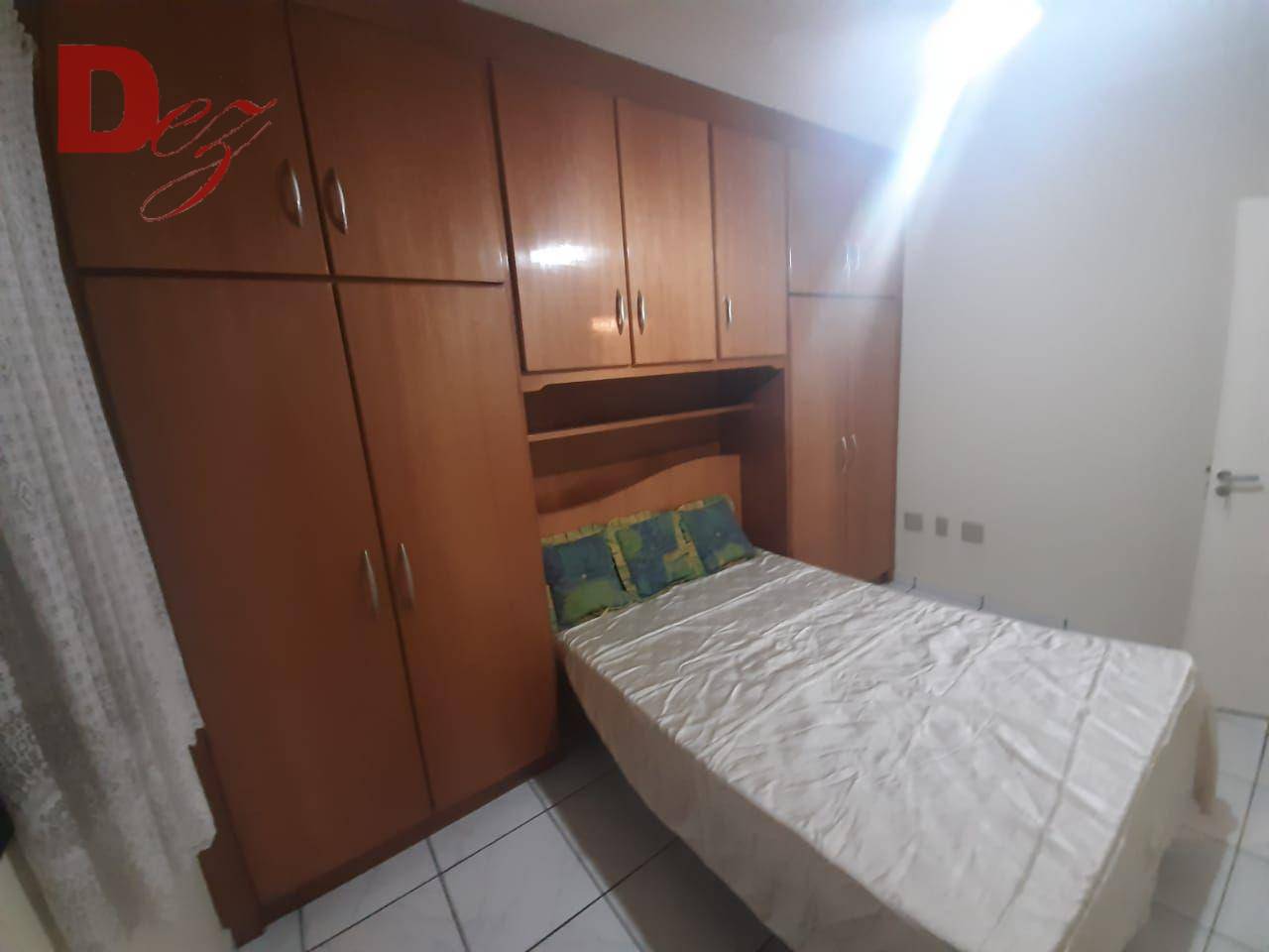 Apartamento à venda com 2 quartos, 70m² - Foto 9