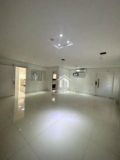 Casa à venda com 4 quartos, 385m² - Foto 24