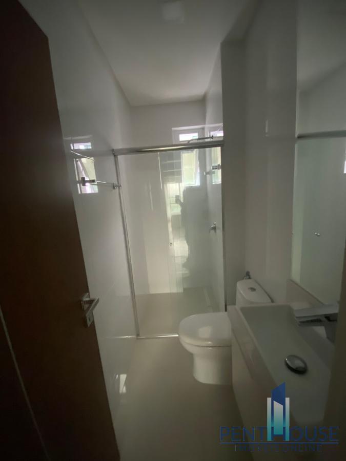 Apartamento à venda com 3 quartos, 182m² - Foto 9