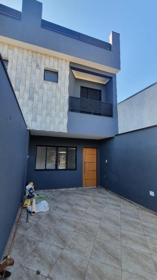 Sobrado à venda com 2 quartos, 130m² - Foto 2