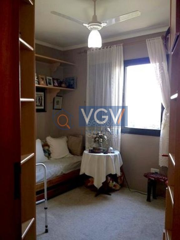 Apartamento à venda com 3 quartos, 96m² - Foto 6