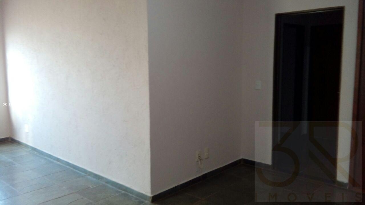 Apartamento à venda com 2 quartos, 70m² - Foto 5