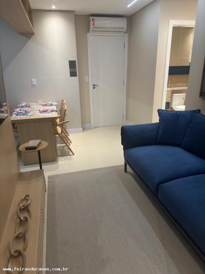 Apartamento à venda com 2 quartos, 53m² - Foto 46