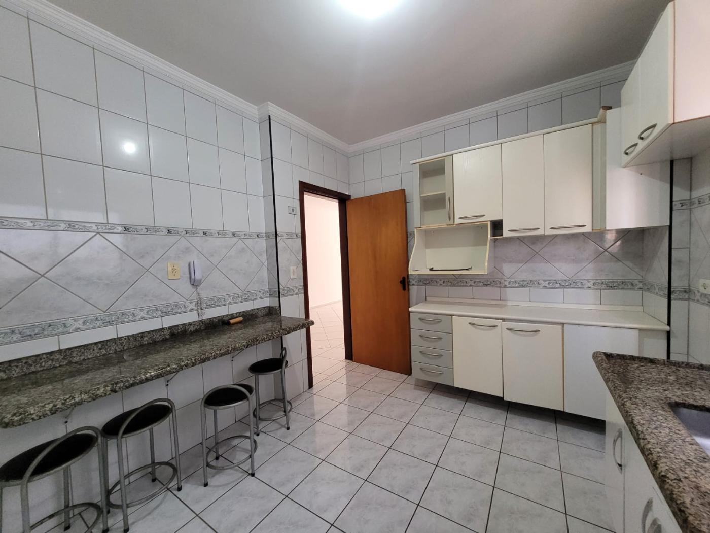 Apartamento à venda com 2 quartos, 84m² - Foto 8