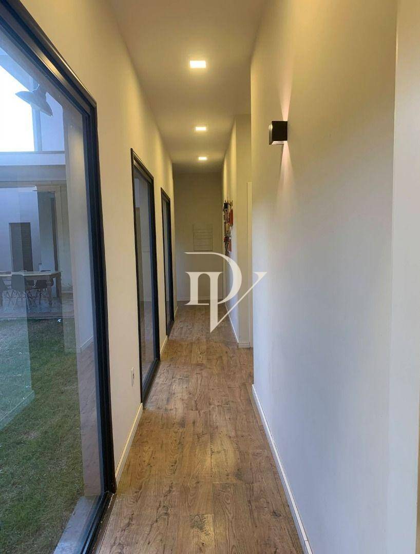 Casa de Condomínio à venda com 3 quartos, 234m² - Foto 13