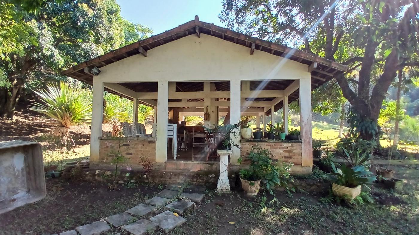 Fazenda à venda com 3 quartos, 100000m² - Foto 10